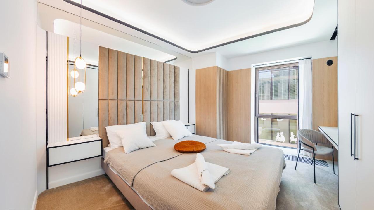 Flatbook - City Center Apartments Yacht Park 그디니아 외부 사진
