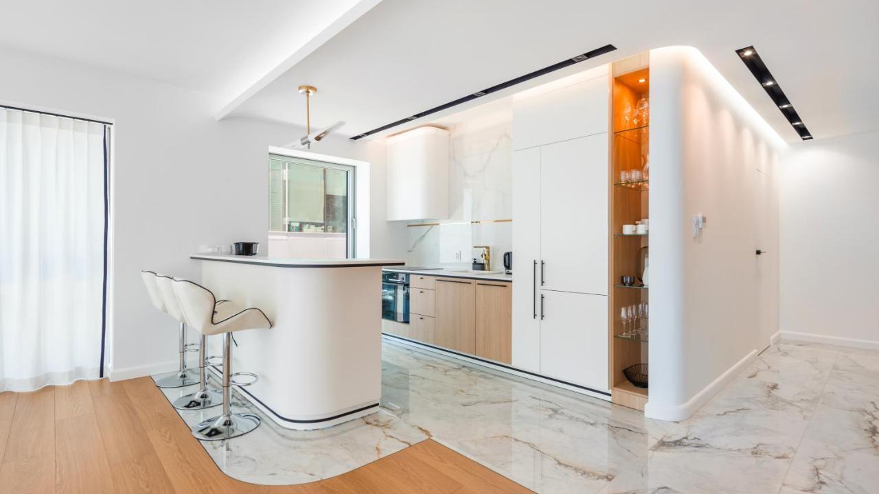 Flatbook - City Center Apartments Yacht Park 그디니아 외부 사진