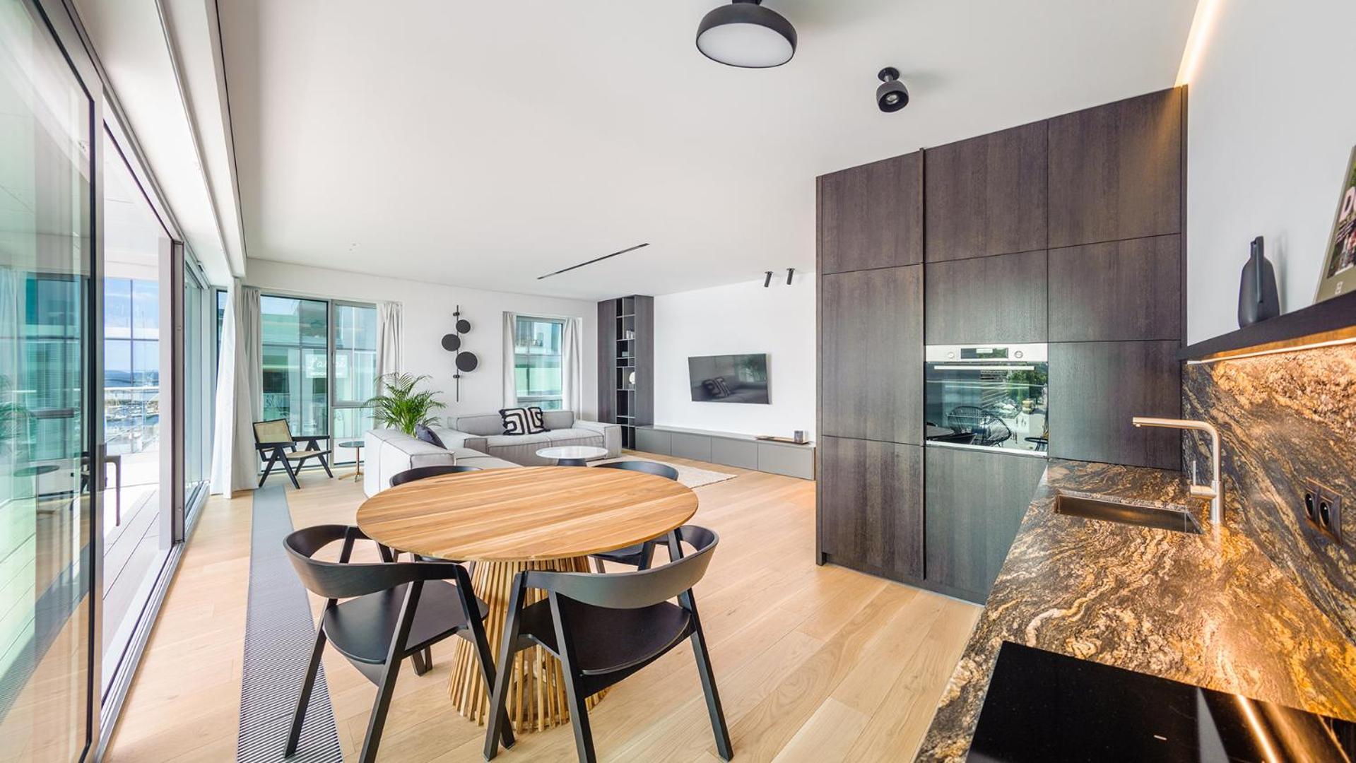 Flatbook - City Center Apartments Yacht Park 그디니아 외부 사진