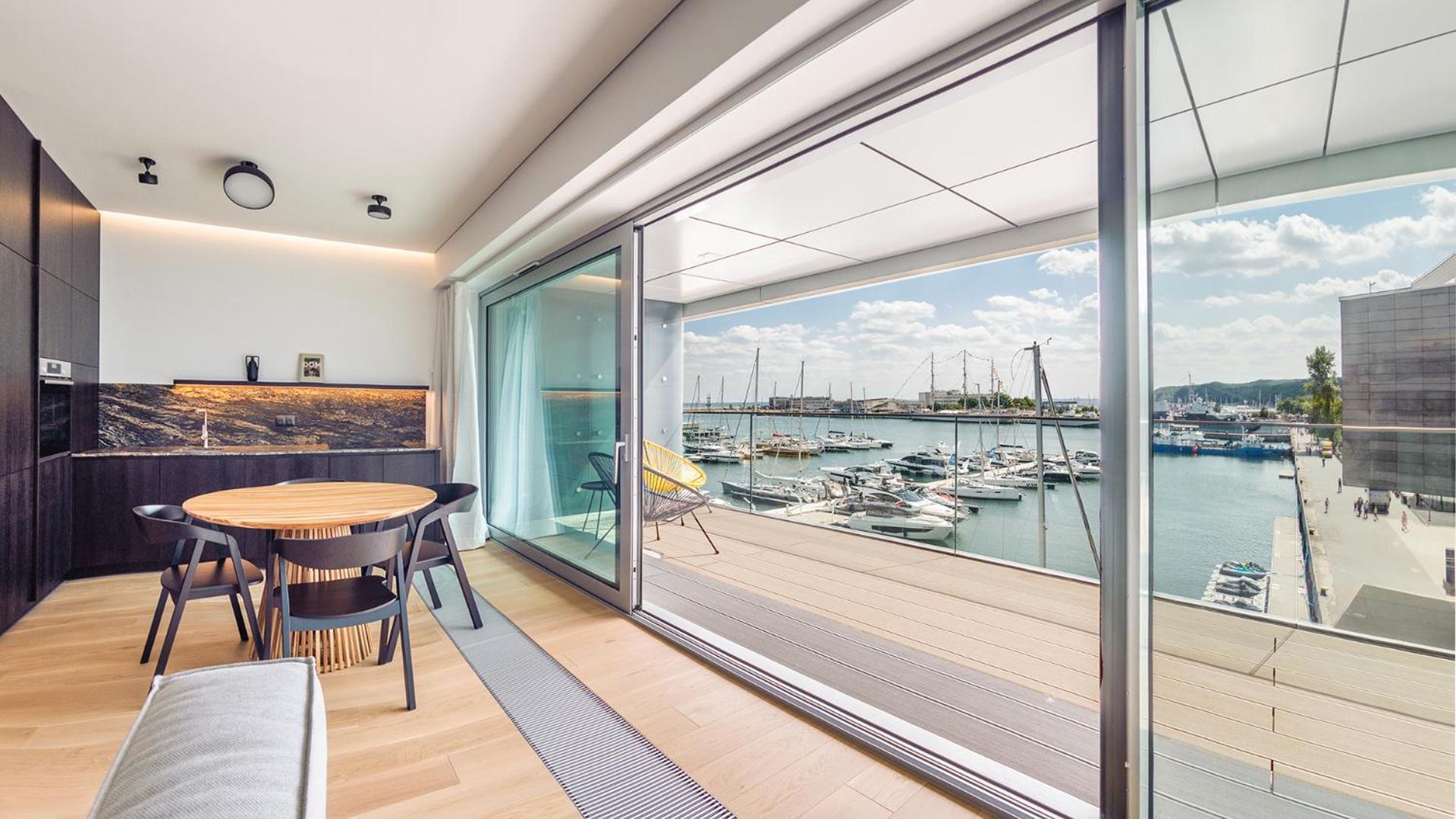 Flatbook - City Center Apartments Yacht Park 그디니아 외부 사진